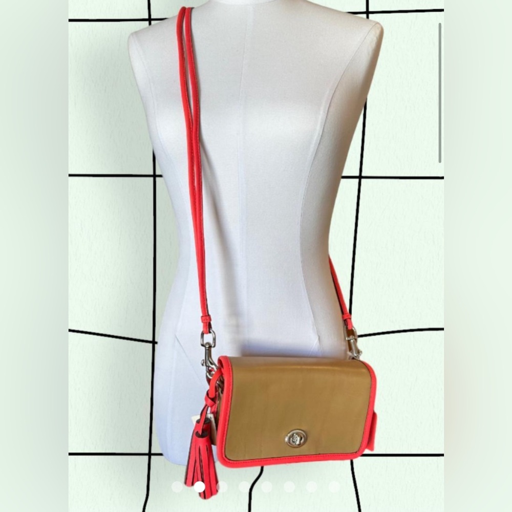 Handbag - Picture 5 of 8